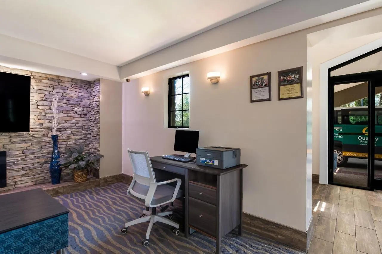 Quality Inn & Suites Airport Charlotte 2*,  United States