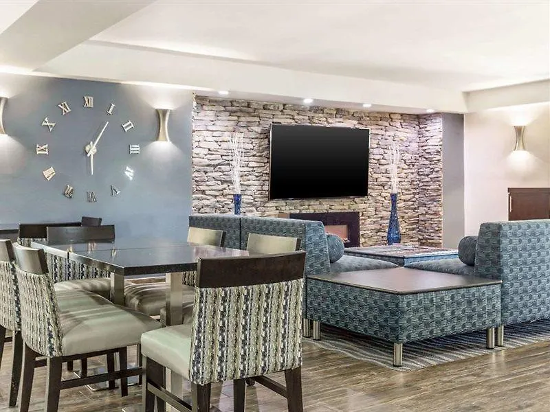 Quality Inn & Suites Airport Charlotte 2*,  United States