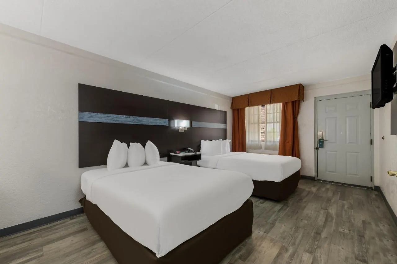 Quality Inn & Suites Airport Charlotte