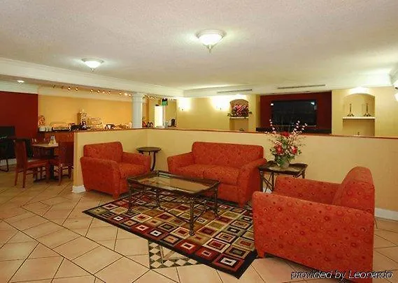 Quality Inn & Suites Airport Charlotte Hotel