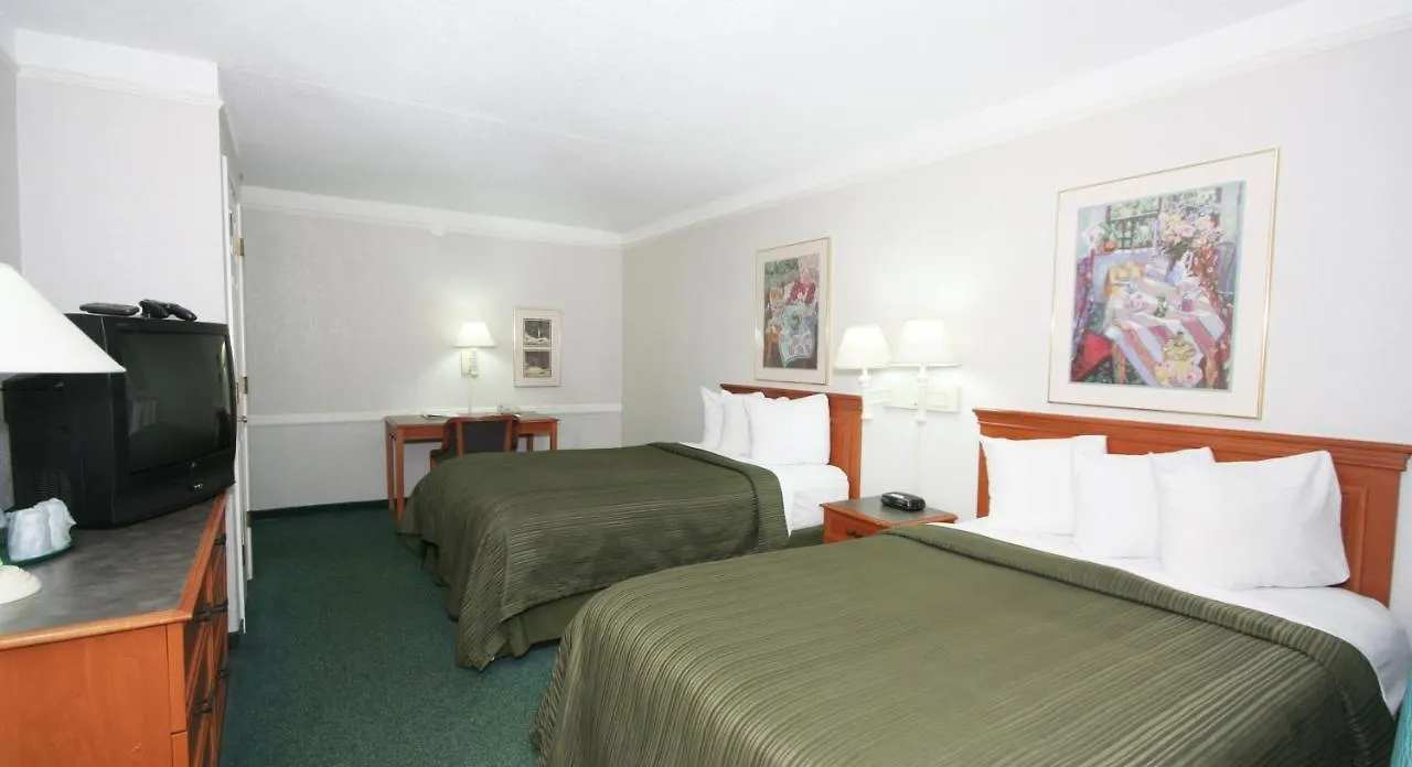 Quality Inn & Suites Airport Charlotte